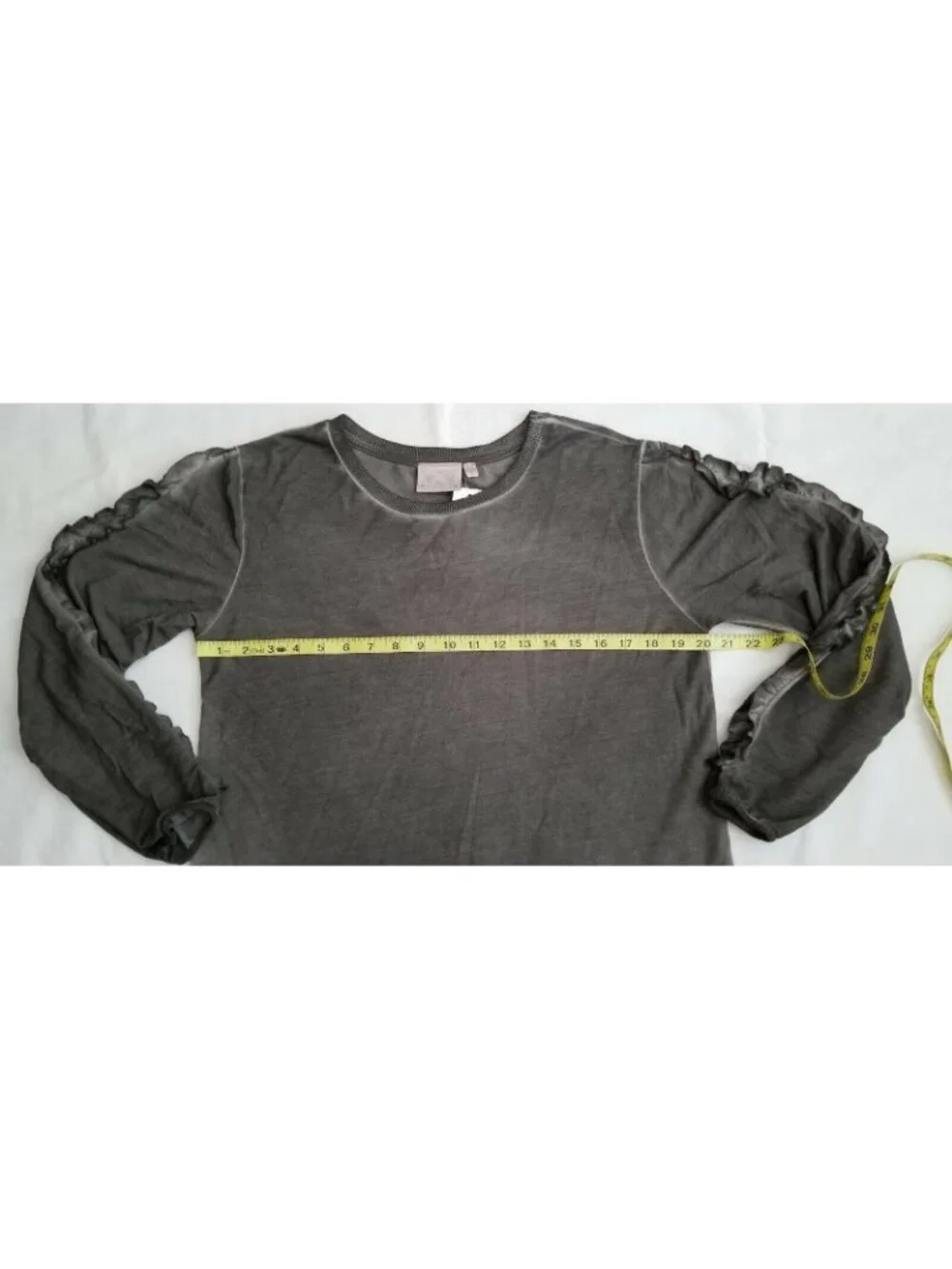 Dantelle Women's Gray Oil Dye Sweatshirt Pullover Top Size Small NWT